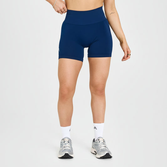 Conjunto Deportivo Top Cut-Out + Short Efecto Sculpt