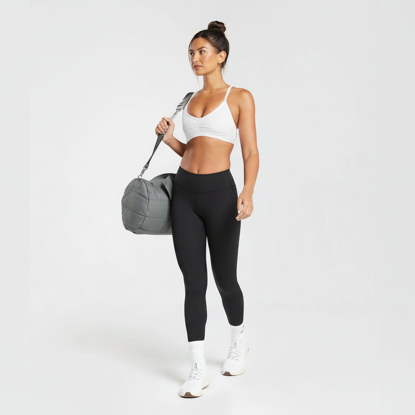 Top Silueta Fit – Blanco