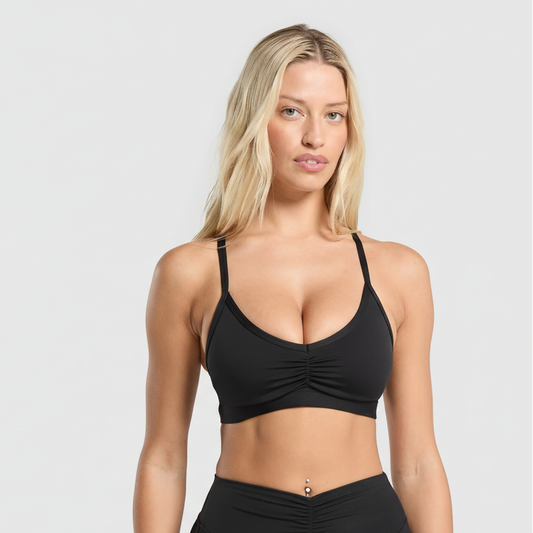 Top Silueta Fit – Negro