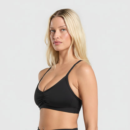 Top Silueta Fit – Negro