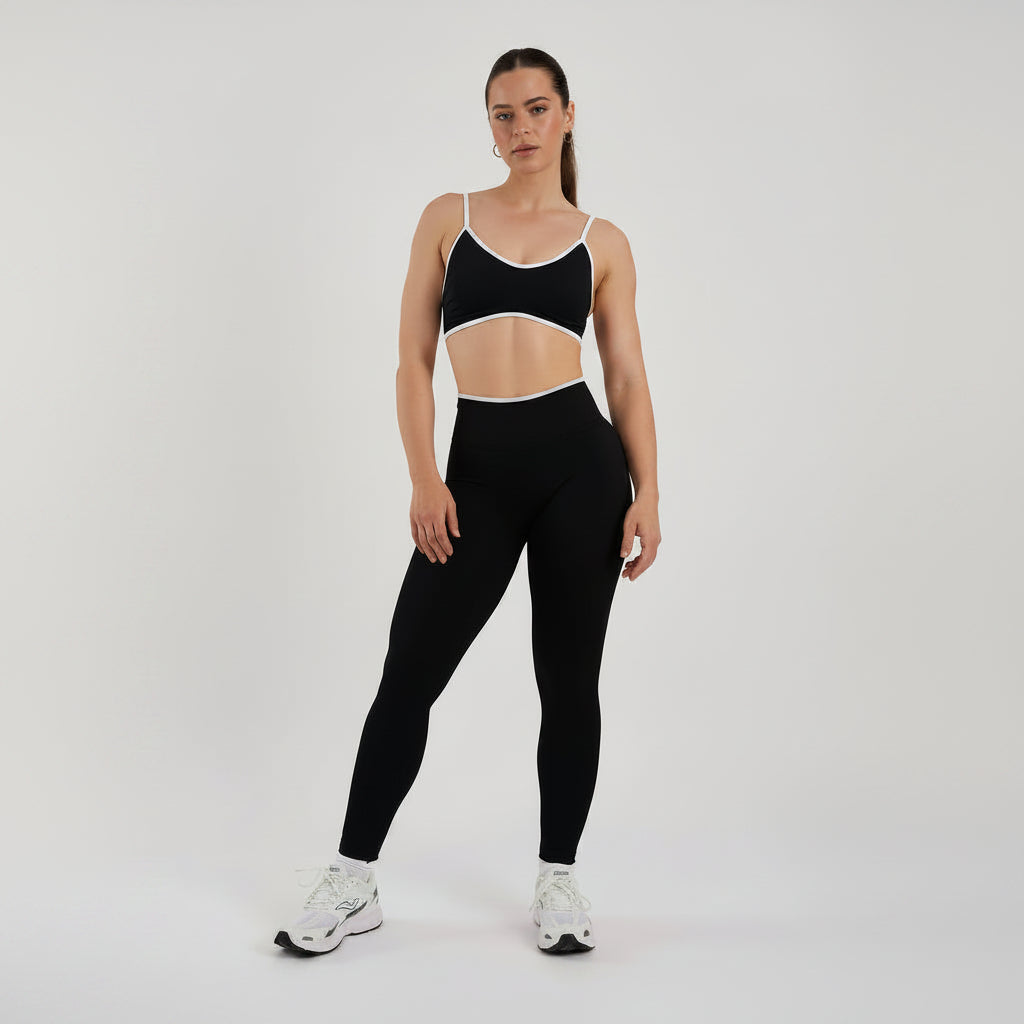 Top Deportivo Sculpt con Tirantes Negro