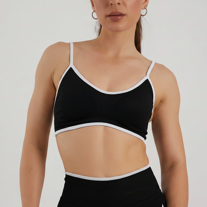 Top Deportivo Sculpt con Tirantes Negro